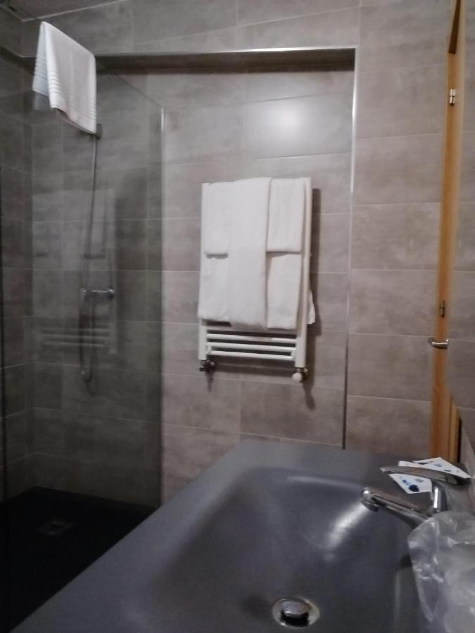 Hostal Mara Ла-Корунья Экстерьер фото